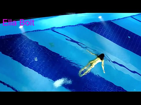 ❤️ എനിക്ക് കാണുന്നത് നിർത്താൻ കഴിയില്ല, ELLA BOLT റിസോർട്ട് പൂളിൽ നഗ്നയായി നീന്തുന്ന യുവ സുന്ദരിയെ പിടികൂടി ❤️❌ സൂപ്പർ സെക്സ് ഞങ്ങളിൽ ﹏